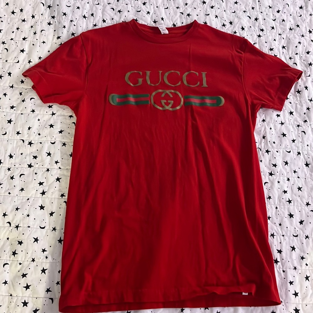 BRAND: Gucci